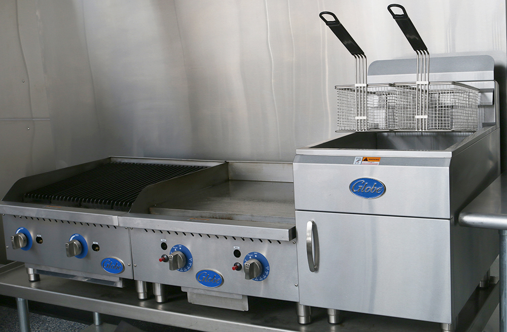 Globe Food Equipment Globe Countertop Fryers